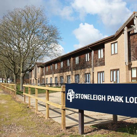 Stoneleigh Park Lodge Ashow Zewnętrze zdjęcie