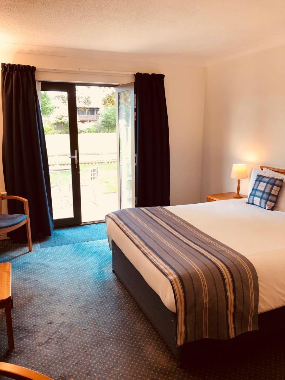 Stoneleigh Park Lodge Ashow Zewnętrze zdjęcie